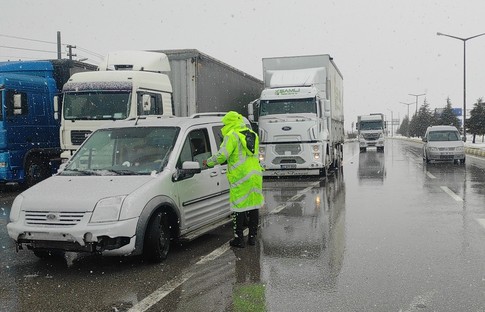 Seydişehir-Antalya kara yolu trafiğe kapatıldı