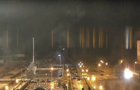 Zaporijya Nükleer Santrali’nin elektrik bağlantısı kesildi