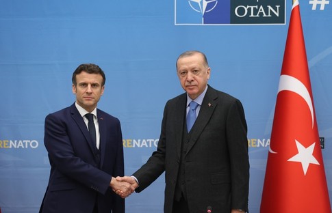 Cumhurbaşkanı Erdoğan, Macron’la telefonda görüştü