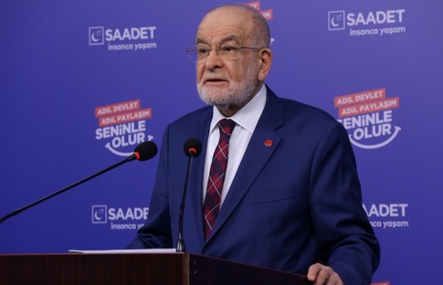 Karamollaoğlu: Vatandaşa tepeden bakan anlayışa son vereceğiz