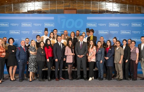 Hilton, Türkiye’de “dalya” dedi