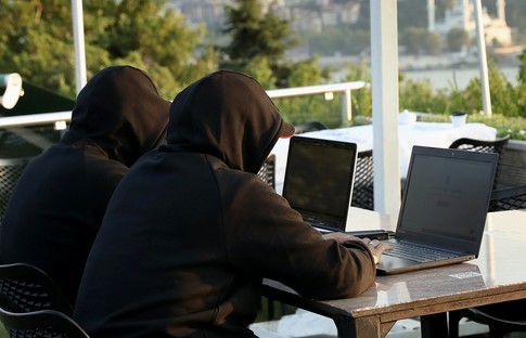 Aranan hackerlar Bakan ile Başkan çıktı!