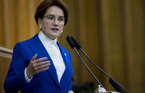 Akşener'den 'Türkiye Yüzyılı'na eleştiri, Togg'a destek