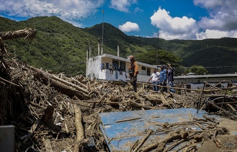 Venezuela'da sel: Ölü sayısı 43'e yükseldi