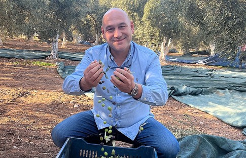 Akhisar Ticaret Borsası Başkanı Alper Alhat: Üreticimiz her sabah güneşi tarlasında doğurur