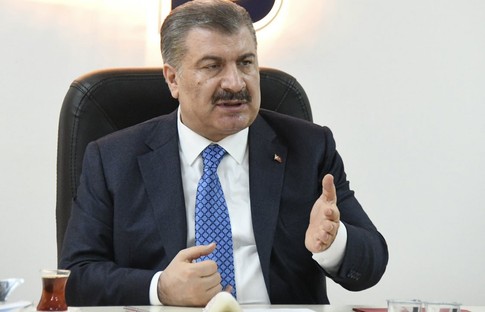 Bakan Koca: Sözleşmeli pozisyona geçebilecekler