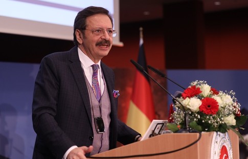 Hisarcıklıoğlu'ndan 1 Mayıs kutlaması
