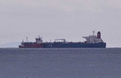 Rus petrolüne tavan fiyat uygulaması başladı