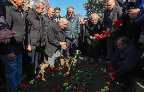 Deniz Baykal son yolculuğuna uğurlandı