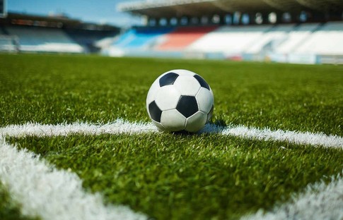 Türk takımlarının UEFA'daki rakiplerinin lig maçları ertelendi