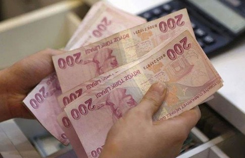 Bankacılık sektörünün mevduatı 72 milyar lira azaldı