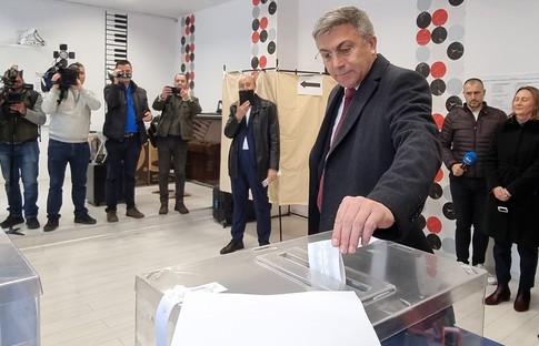 Bulgaristan’da seçimden koalisyon çıktı