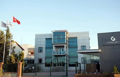 Mercan Kimya, Theca Ambalaj’ın yüzde 30 hissesini satın alıyor