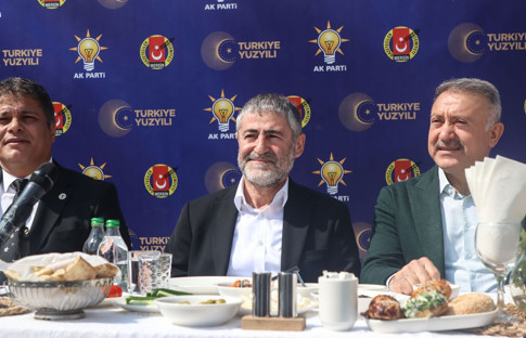 Nebati: Hedefimiz 7 yılda 1 milyon Togg