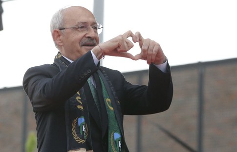 Kılıçdaroğlu: Bayrağımız ve vatanımız kırmızı çizgimiz