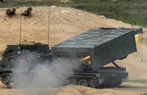 Rusya'dan İngiltere'nin Ukrayna'ya füze tedarikine tepki