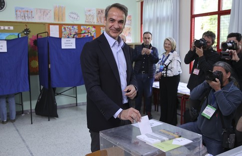 Yunanistan sandık başında