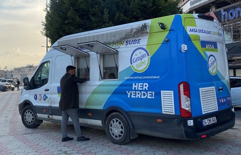 Aksa Çukurova Doğalgaz, Hatay'da mobil şubelerle hizmetini sürdürüyor