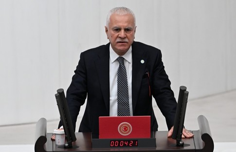 İYİ Parti Meclis Grup Başkanı Koray Aydın oldu