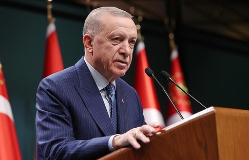 Erdoğan'dan şehit askerlerin ailelerine başsağlığı