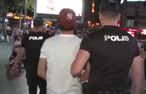 Kalkan-6 operasyonu: 121 düzensiz göçmen yakalandı