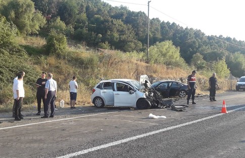 Yalova'da feci kaza: 2 ölü, 5 yaralı