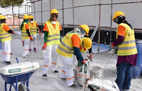 Deprem bölgesine tahsis edilen 50 bin personelinin çalışma süresi 9 ay uzatıldı