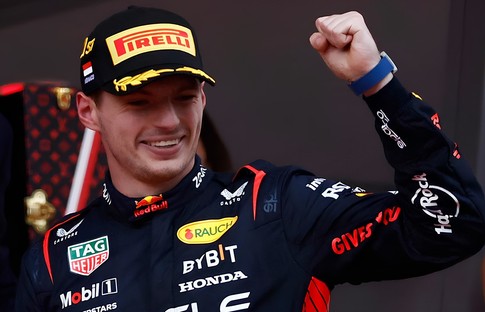 Verstappen, Formula 1 rekoruna ortak oldu