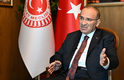 Bozdağ'dan değişim çağrısı: Türkiye'yi bu 'yamayasadan' kurtaralım