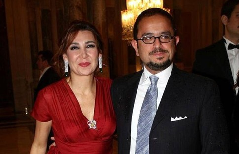 Tedavi için ABD'de bulunan Vuslat Doğan Sabancı'yı ailesi yalnız bırakmıyor