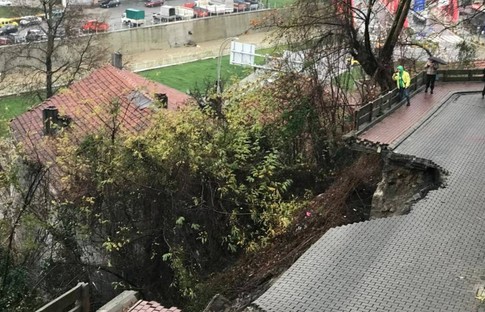Yollar çöktü, evleri su bastı... AFAD'dan SMS'li uyarı