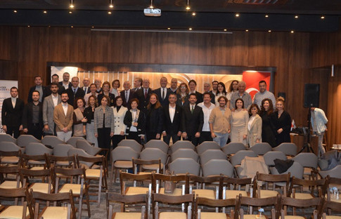 'Aile şirketlerinde devir; huzur, barış ve liyakat esaslı olmalı'