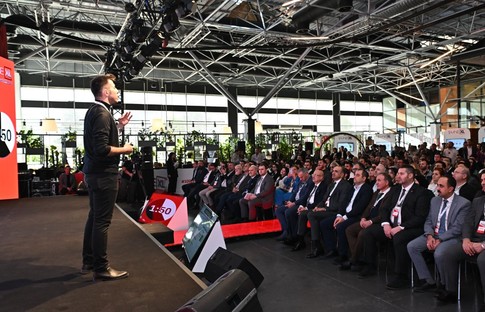 Yılın son Sahne XL etkinliğinde 18 girişim sunum yaptı