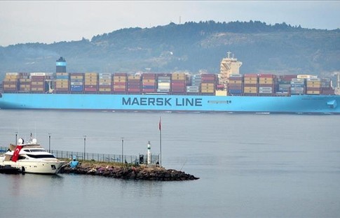 Maersk, gemilerini Kızıldeniz yerine Ümit Burnu'na yönlendirecek