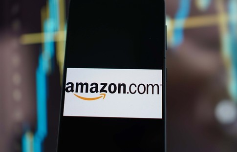Amazon yapay zeka alışveriş asistanı Rufus'u piyasaya sürdü
