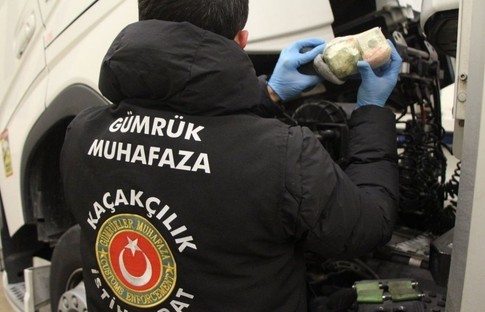 252 milyon lira değerinde kaçak eşya ele geçirildi