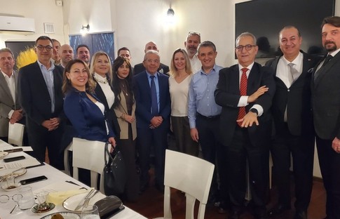 Vizyon 100 Heyeti İzmir'de bir araya geldi