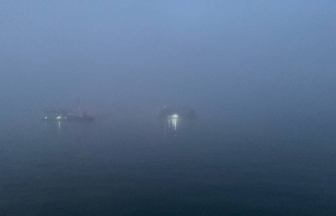 İstanbul Boğazı'nda gemi trafiği askıya alındı