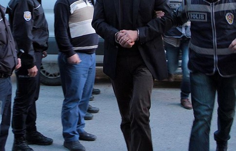 Elebaşılığını Sezai Gülmez'in yaptığı organize suç örgütü çökertildi