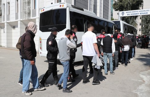 Dolandırıcılık çetesi çökertildi: 180 milyon liralık haksız kazanç...