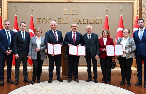 Koruma Şirketler Grubu ve Aracı ailesinin eğitime desteği sürüyor