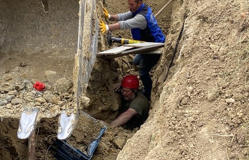 Çanakkale’de kanal çalışmasında işçiler göçük altında kaldı