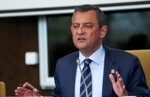 Özgür Özel'den Dünya Basın Özgürlüğü Günü mesajı