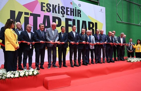 Eskişehir Kitap Fuarı, 4 yıl aradan sonra kapılarını açtı