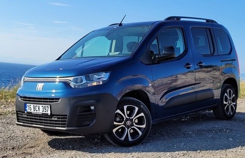 Otomotiv satışları, temmuzda 100 bin adetin altında kaldı