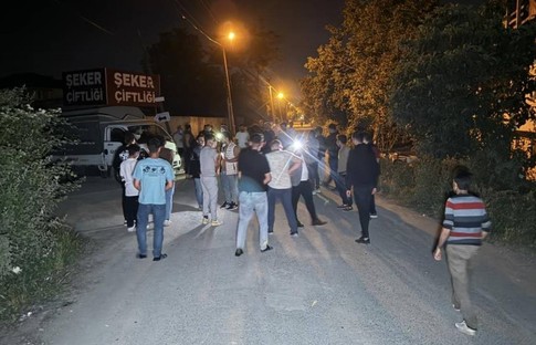 Gizemli koku mahalleliyi sokağa döktü: AFAD inceleme yaptı