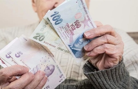 Temmuz ayı yaşlı ve engelli aylıkları hesaplara yattı