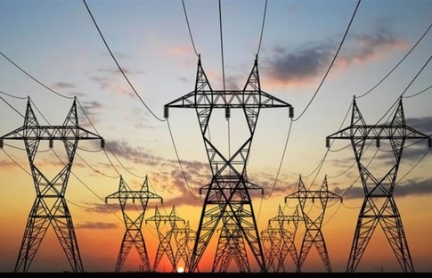Türkiye'nin elektrikte kurulu gücü 117 bin 123 megavata ulaştı