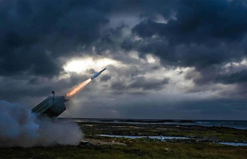 ABD’den Hollanda’ya AMRAAM-ER füzesi satışı