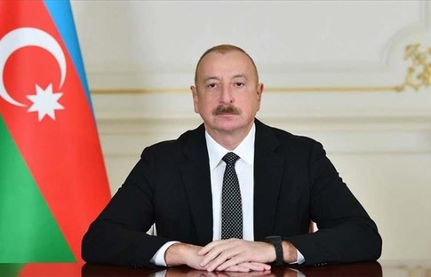 İlham Aliyev, Azerbaycan'ın D-8'e üyeliğini onayladı